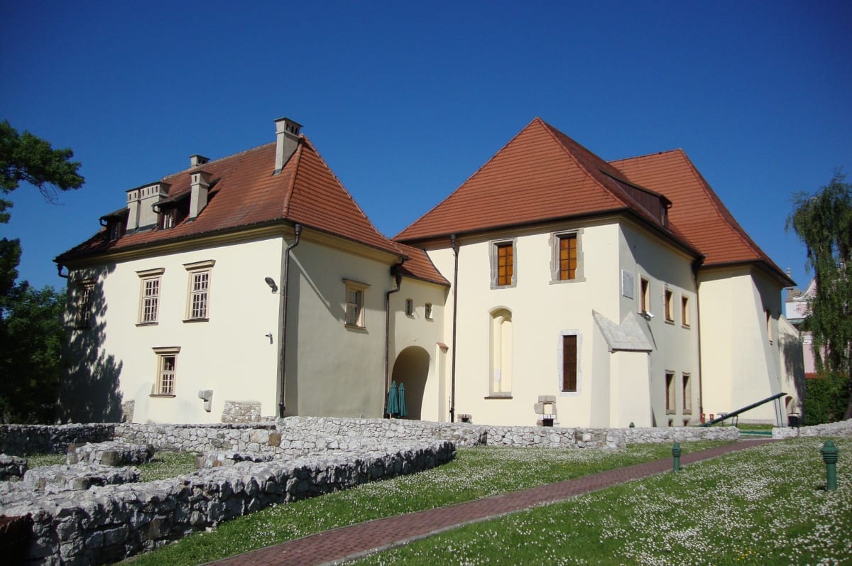 Discover Wieliczka